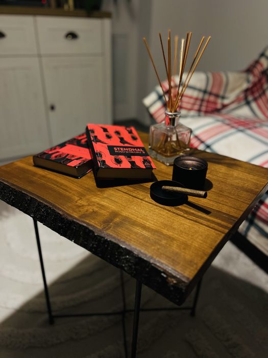 Masa de cafea din lemn masiv realizata manual