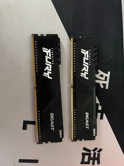 Продам оперативку ddr4 16gb