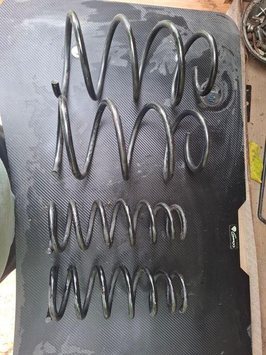 Arcuri Toyota Avensis T25