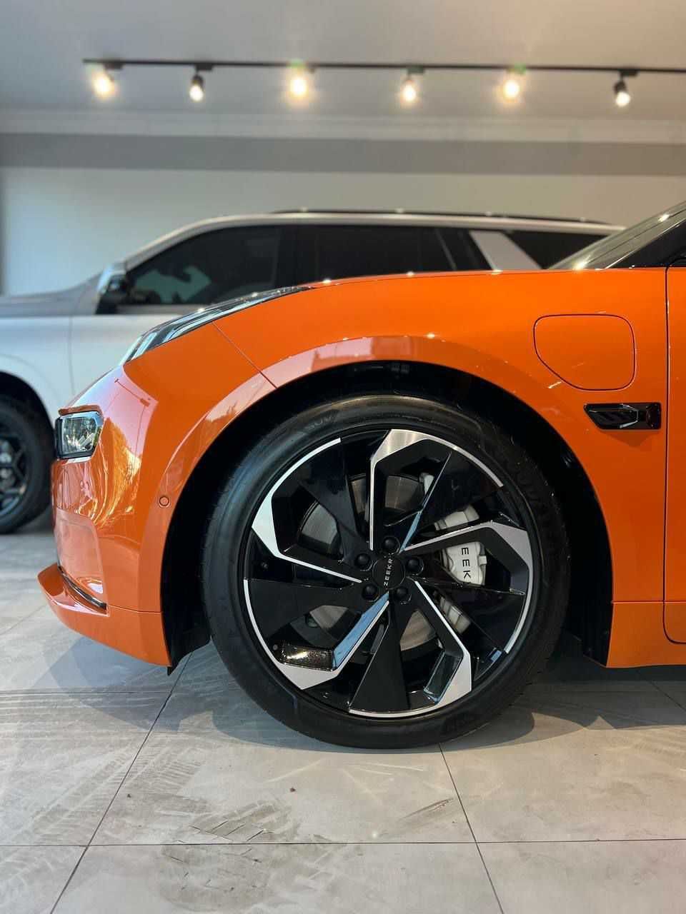 Zeekr 001 Z-Sport  2ta matorli