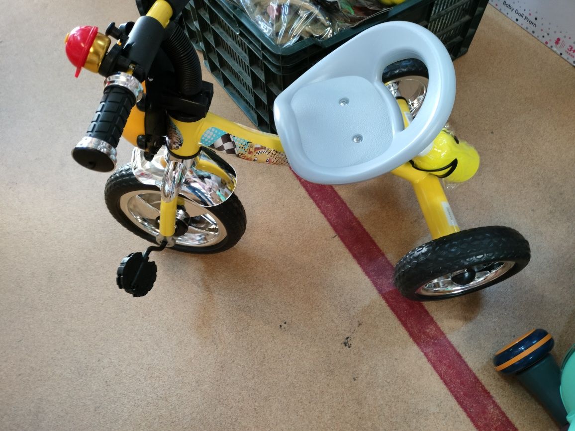 Bicicleta cu pedale pentru copii