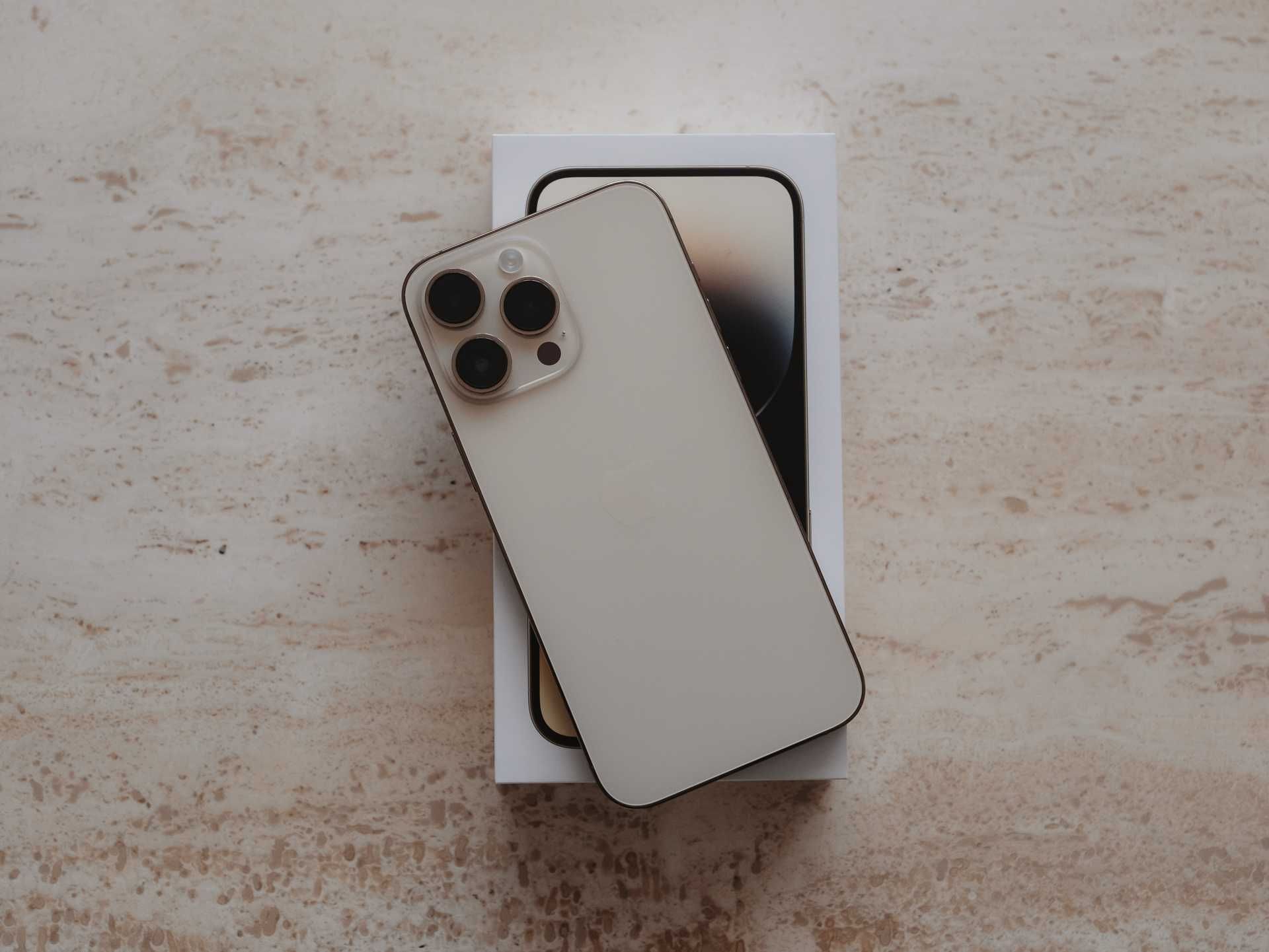iPhone 14 Pro Max Gold 256GB | Neverlocked | Impecabil + Accesorii