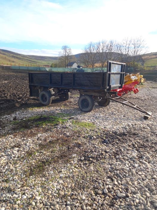 Vând remorcă agricolă, a 5 a roată
