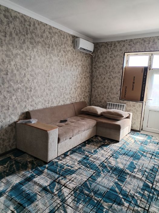 1 хонали уй Ангор туман Дехқон бозоири орқасида