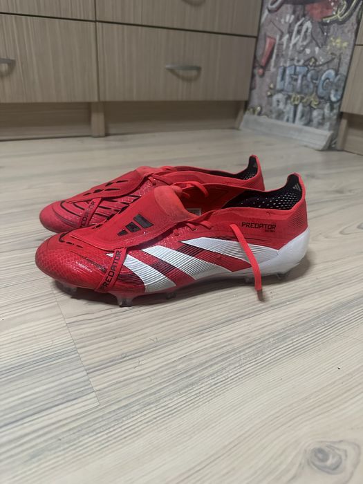 Футболни обувки Adidas Predator