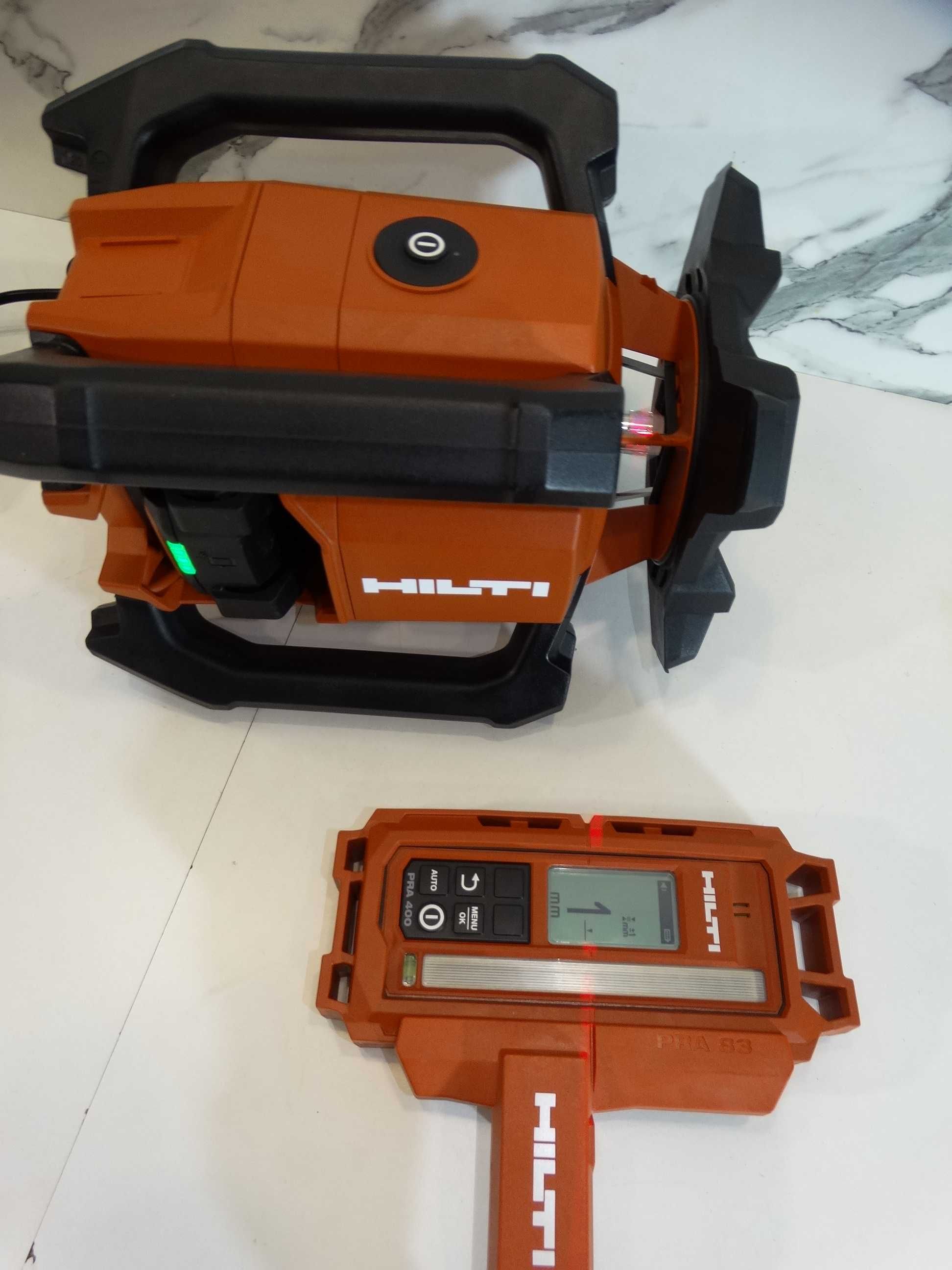 2025 - Hilti PR 40 - 22 / Nuron - Ротационен лазерен нивелир