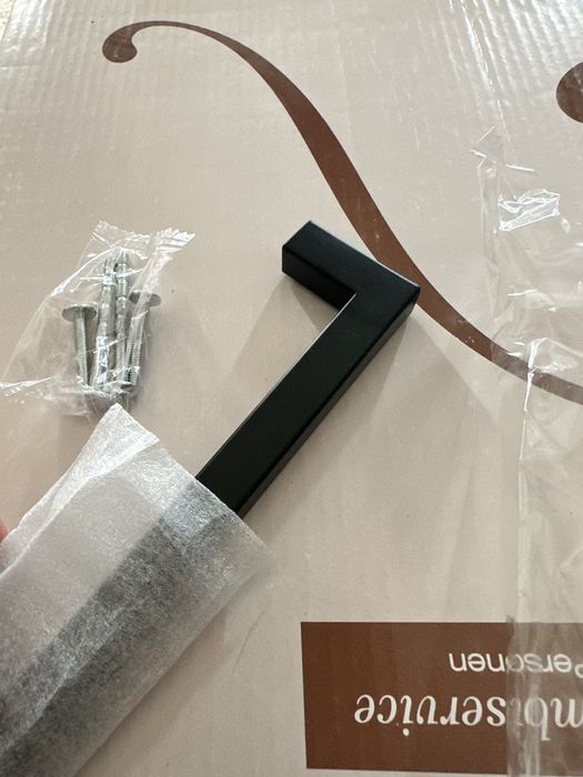 Масивни Черни мебелни дръжки, 140мм, 160мм