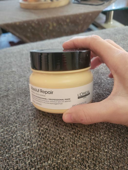 Loreal-професионална маска за коса+подогел общо 25лв