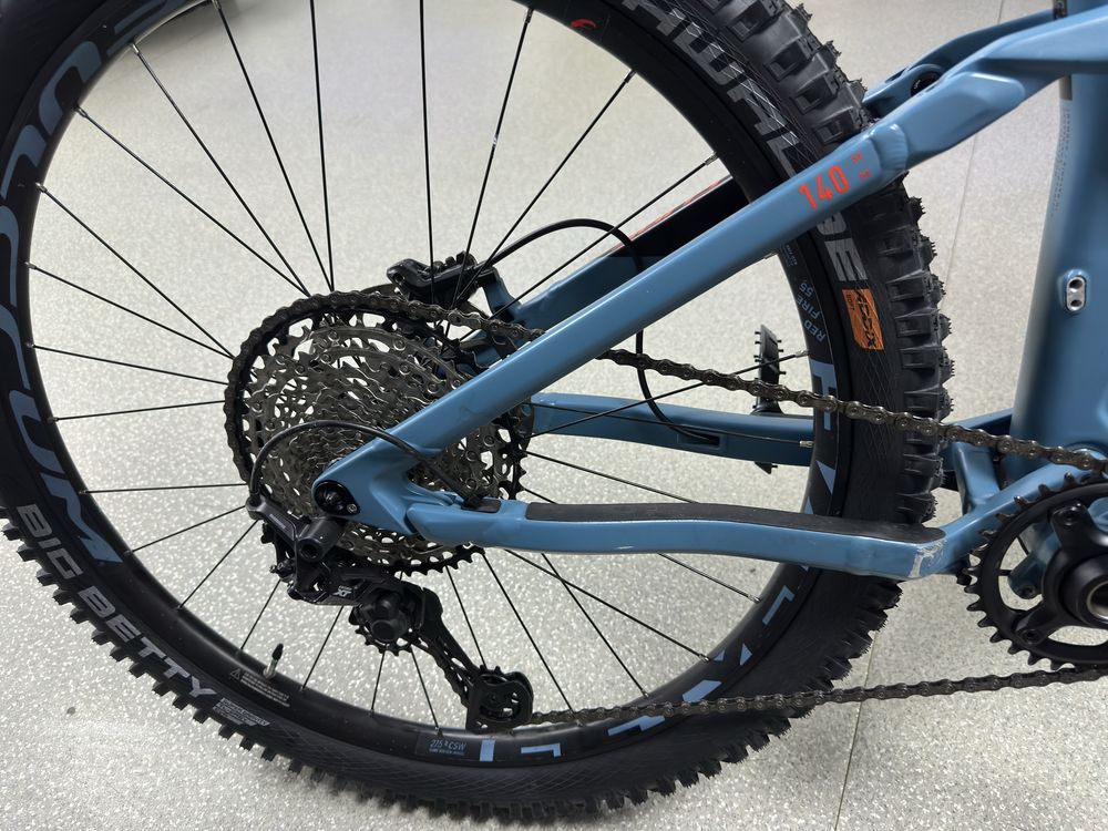 Cube Stereo 140 HPC Race 27.5