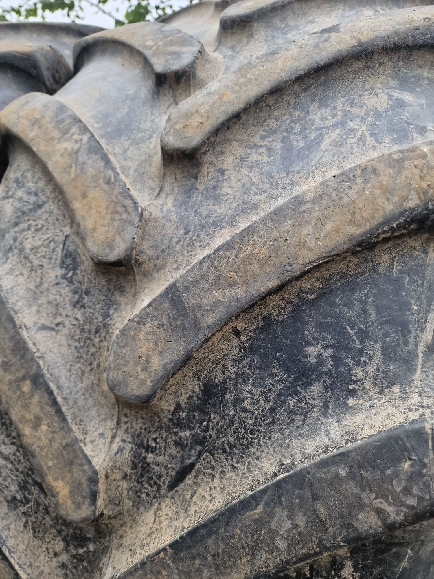 ANVELOPE agricole 540/65R24 marca Firestone