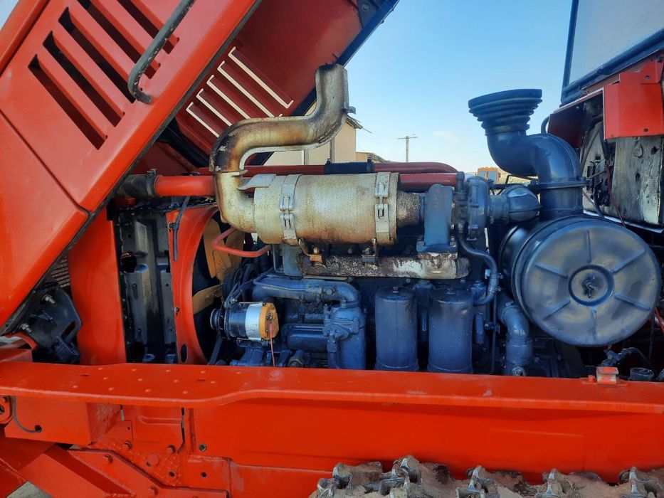 Срочно Трактор ВТ 150 сотилади