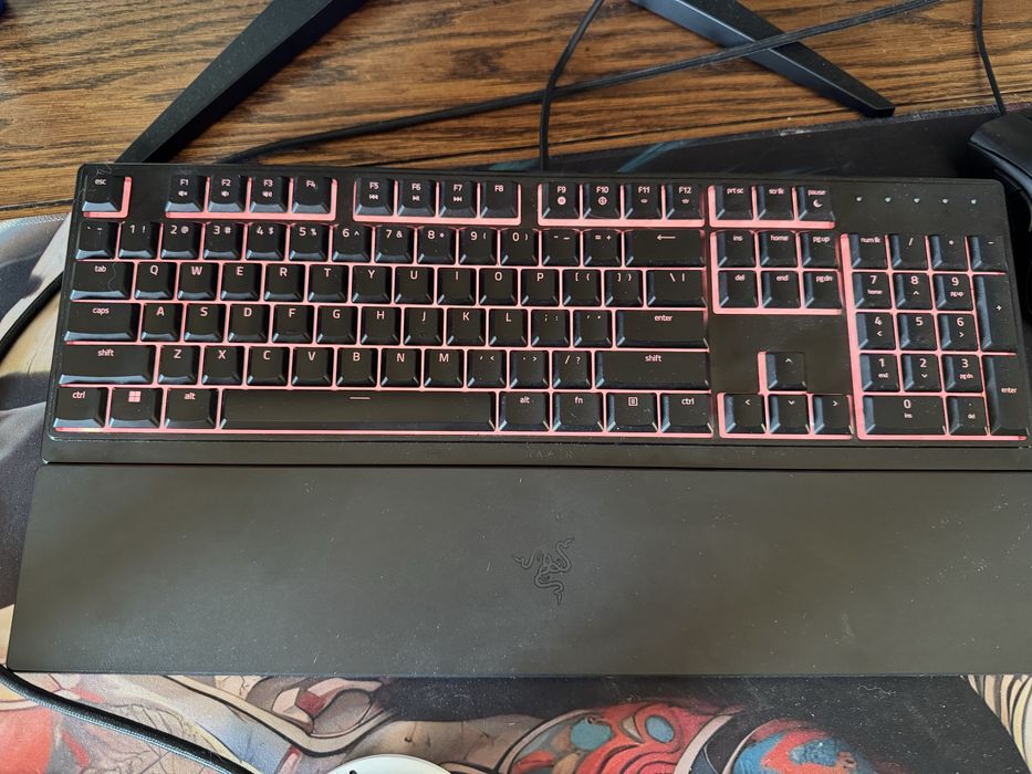 Full Setup PC Gaming + Periferice *Cititi Descrierea*