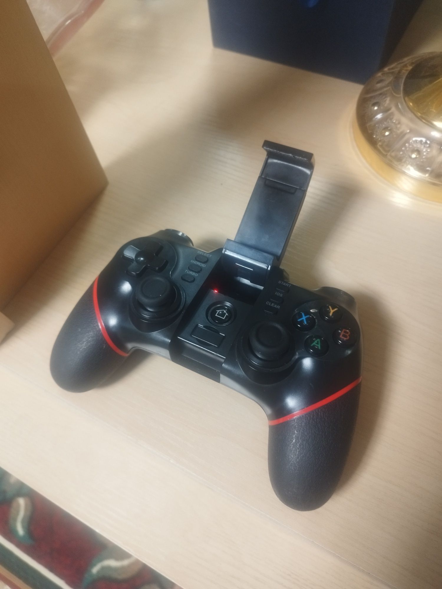 Bluetooth gamepad  android ios uchun