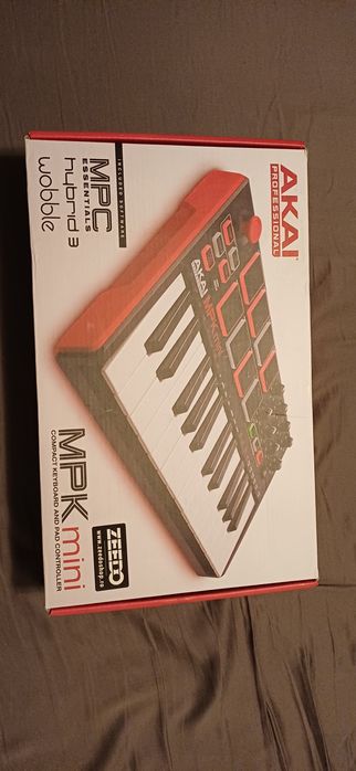 AKAI MPK mini - claviatura midi