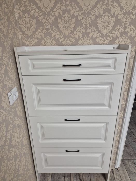 Тумба для обуви.