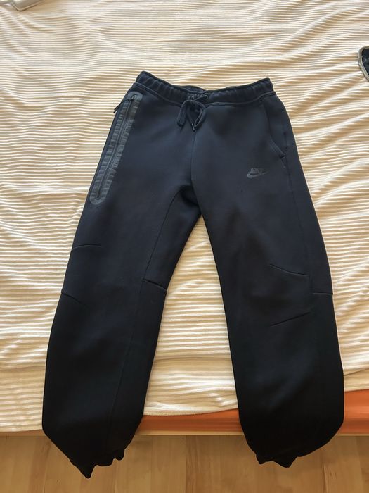 Nike tech анцунг