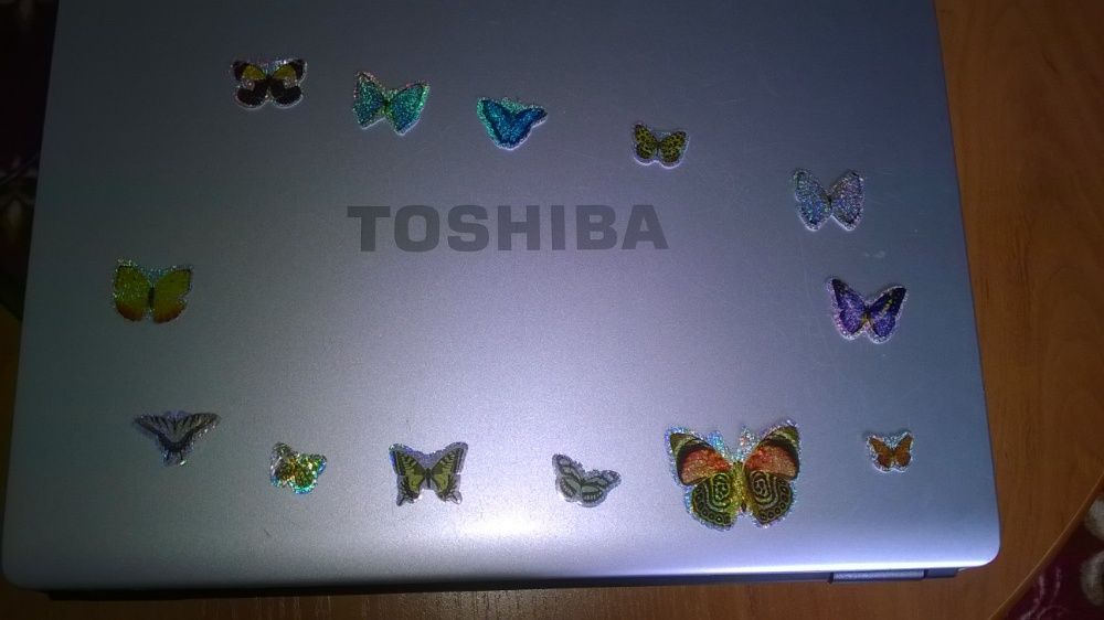 Лаптоп марка TOSHIBA