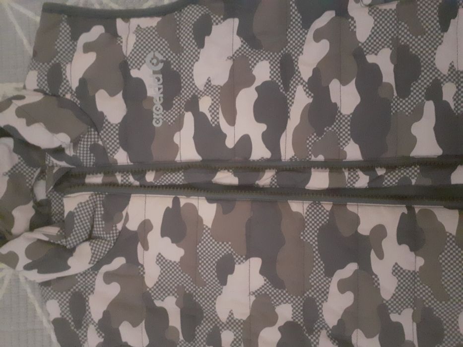 Продам жилет Crockid на мальчика 8-10 лет в идеальном состоянии