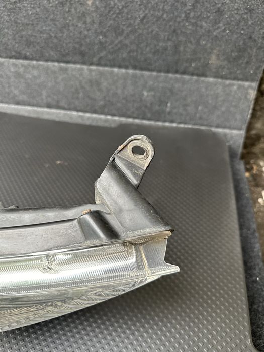 Десен фар за Нисан Джук 10г-15г