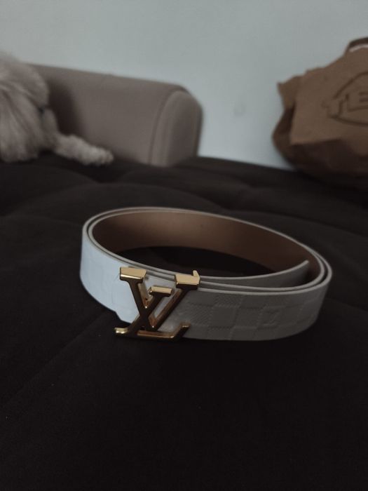 curea lv  noua pret negociabil