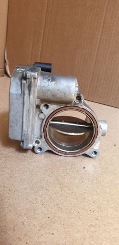 Clapeta acceleratie / shutoff Audi A6 4F C6 A2C30247400