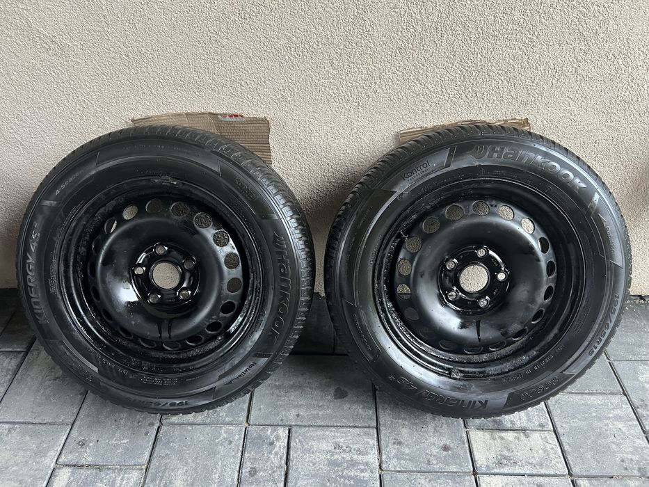 Jante tabla Skoda-Golf cu cauciucuri iarnă 195/65/R15 3 perechi