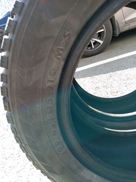 Продаётся 4 почти новых балона