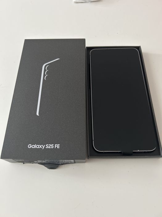 Samsung Galaxy S25 FE