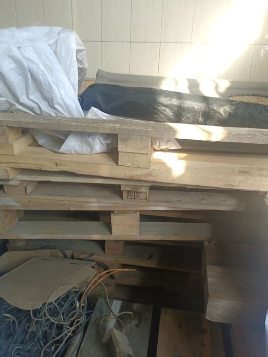 Продам палеты в хорошем состоянии