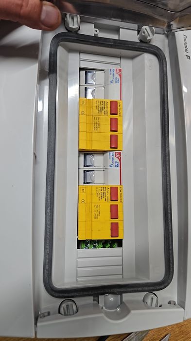 Tablou electric  sistem fotovoltaic  1000V - 2 stringuri