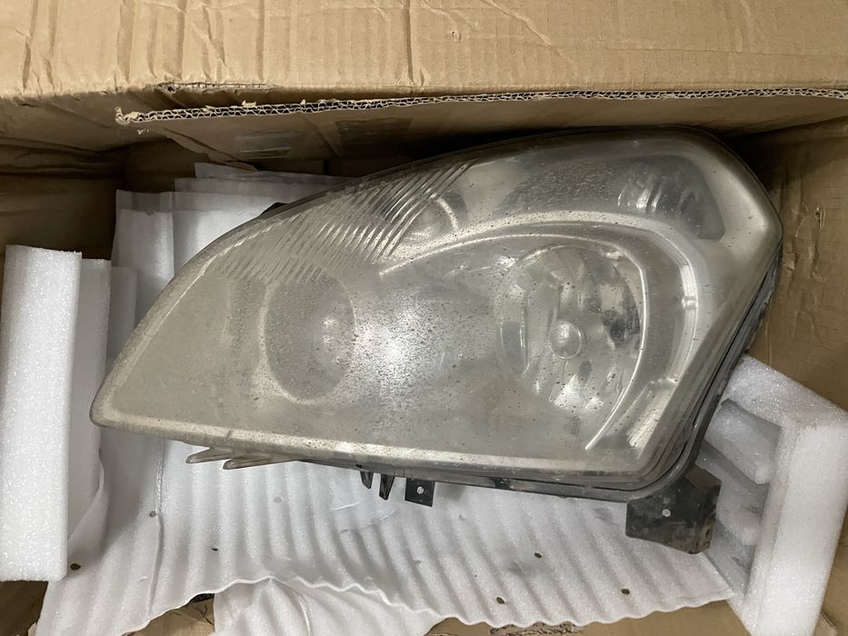 Фара от Nissan Qashqai