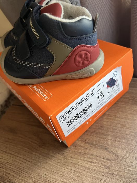 Обувки Biomechanics