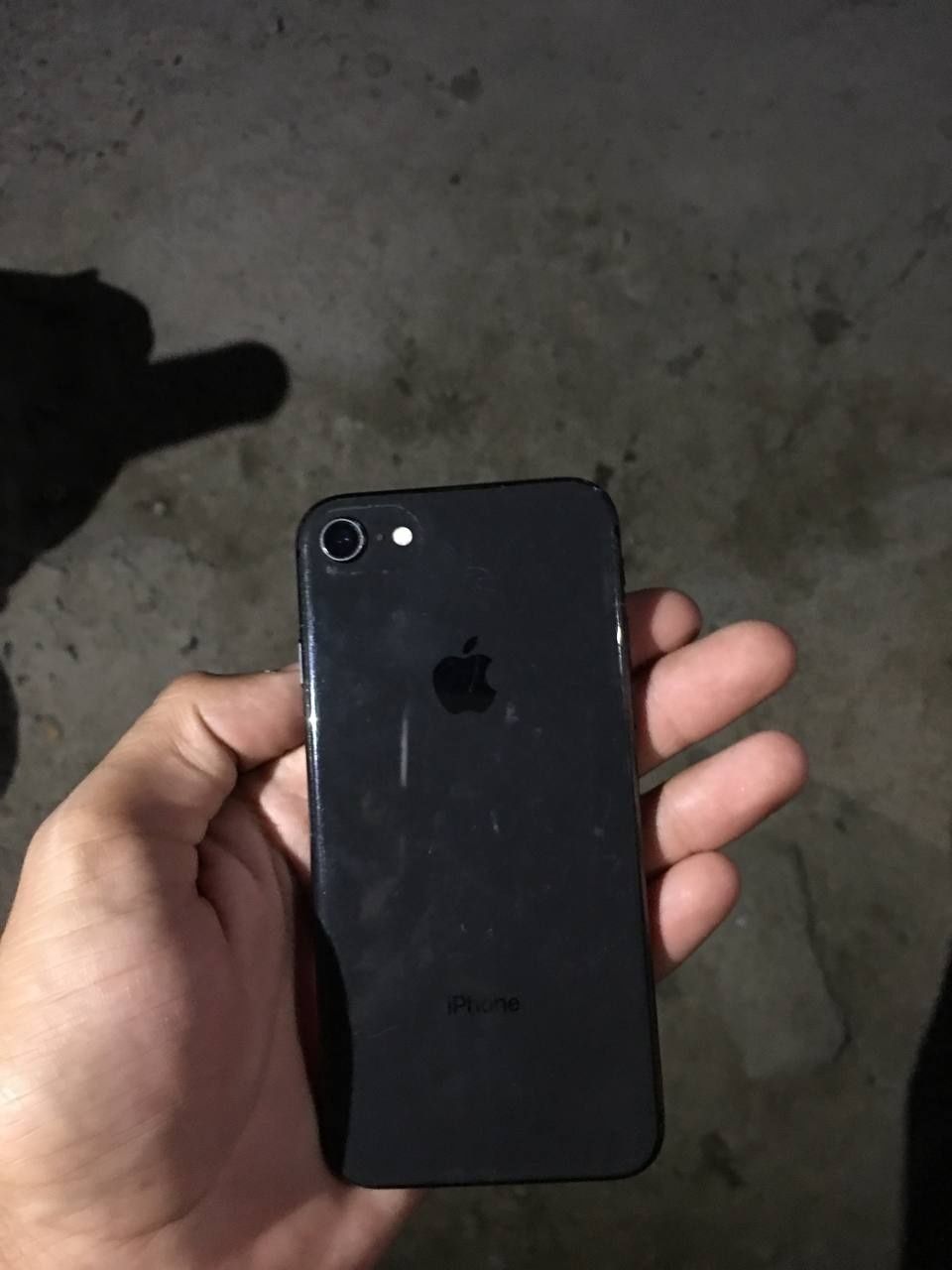 Iphone 8 holati ideal holatda