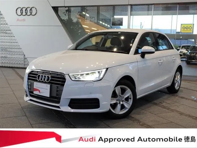 dezmembrez audi a1 2018 benzina automat
