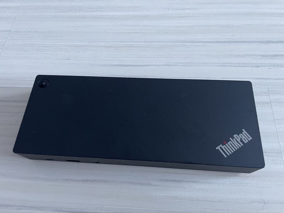 Lenovo ThinkPad Hybrid USB-C with USB-A Dock
