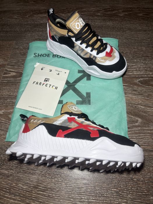 Adidasi Offwhite Odys