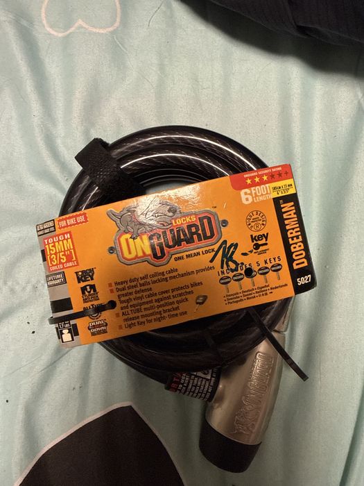 Vand incuietoare de bicicleta noua. Onguard