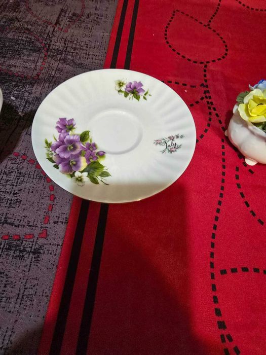 Порцеланова чаша