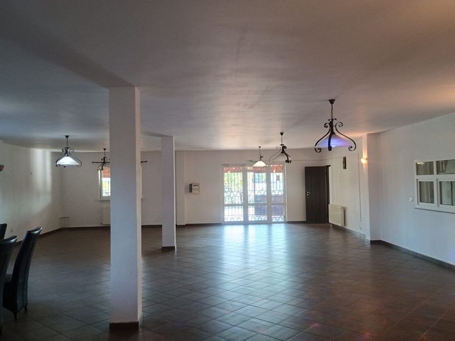 Vand casa P+1E  la 10km de Focsani