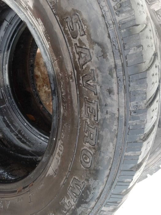 Зимни  гуми 225/75/16
