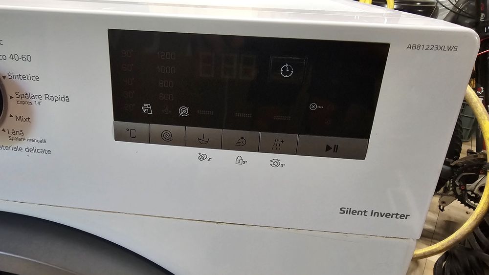 Mașină de spălat Arctic AB81223XLW5