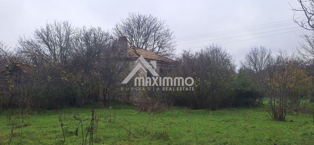 Къща в Варна, област-с.Водица площ 80 цена 35000