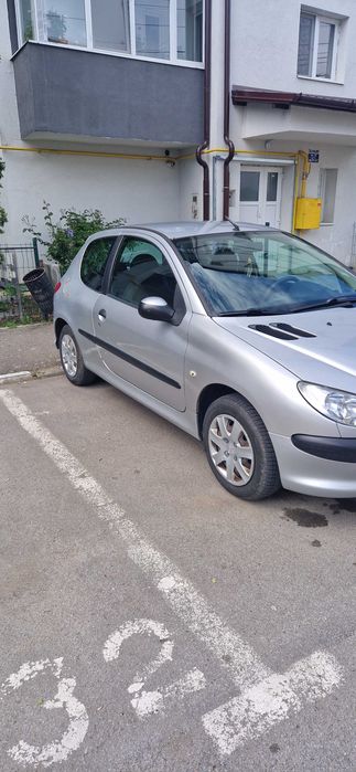 Se vinde Peugeot 206
