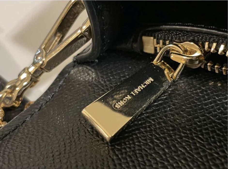 Оригинална чанта Michael kors