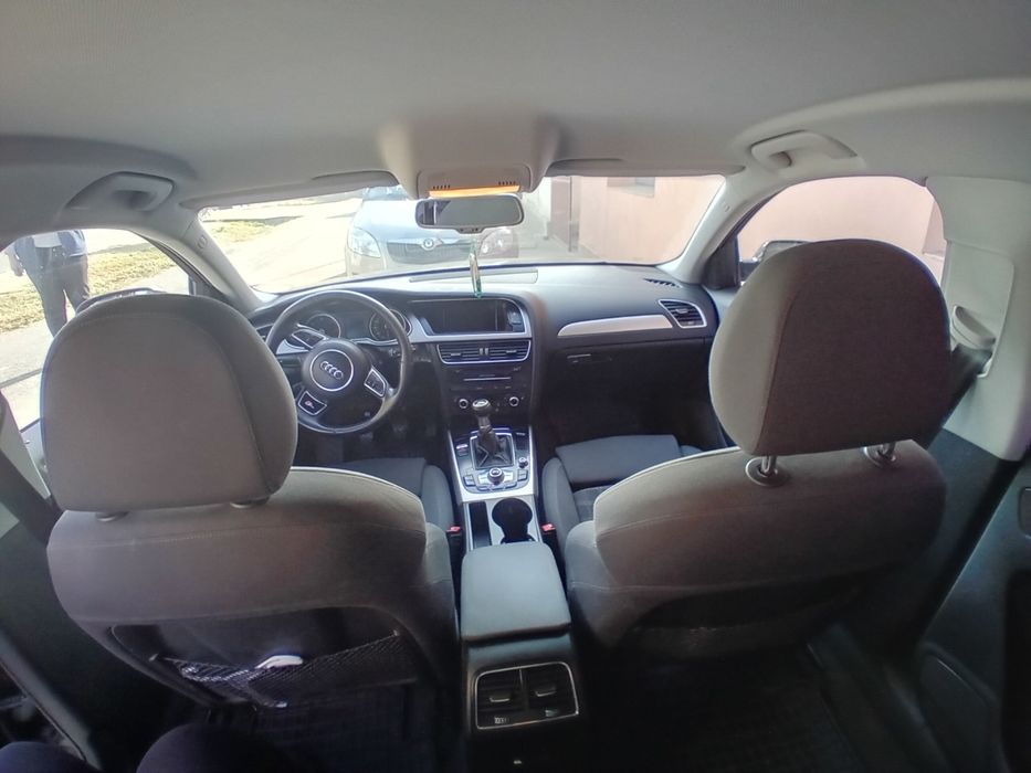 Vând Audi A4 imatriculat