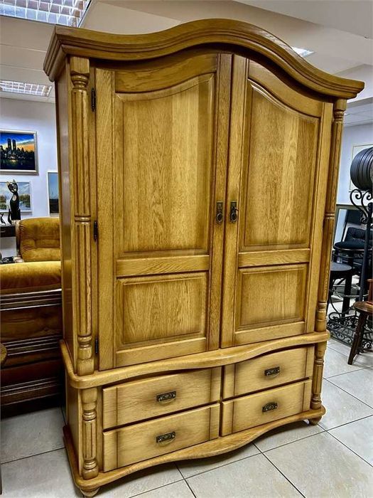 Масивен дървен шкаф Холандия