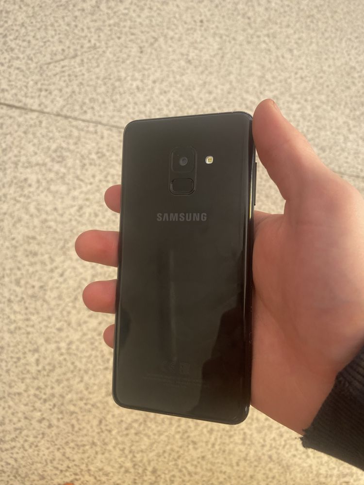 Samsung A8 64гб