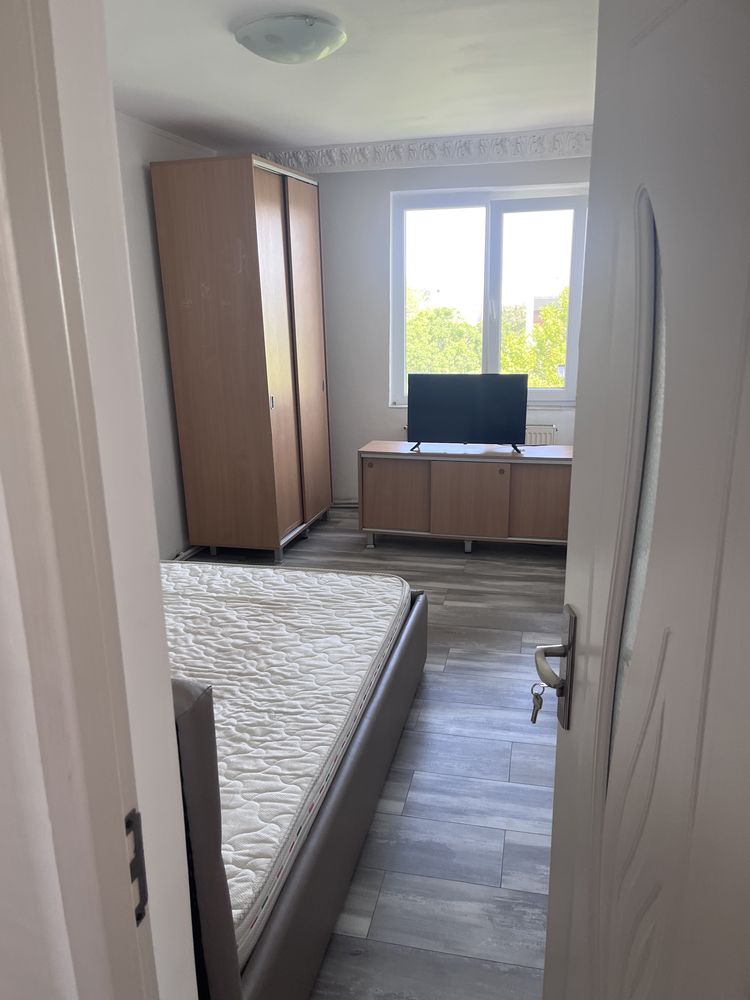 Inchiriez apartamanet 2 camere