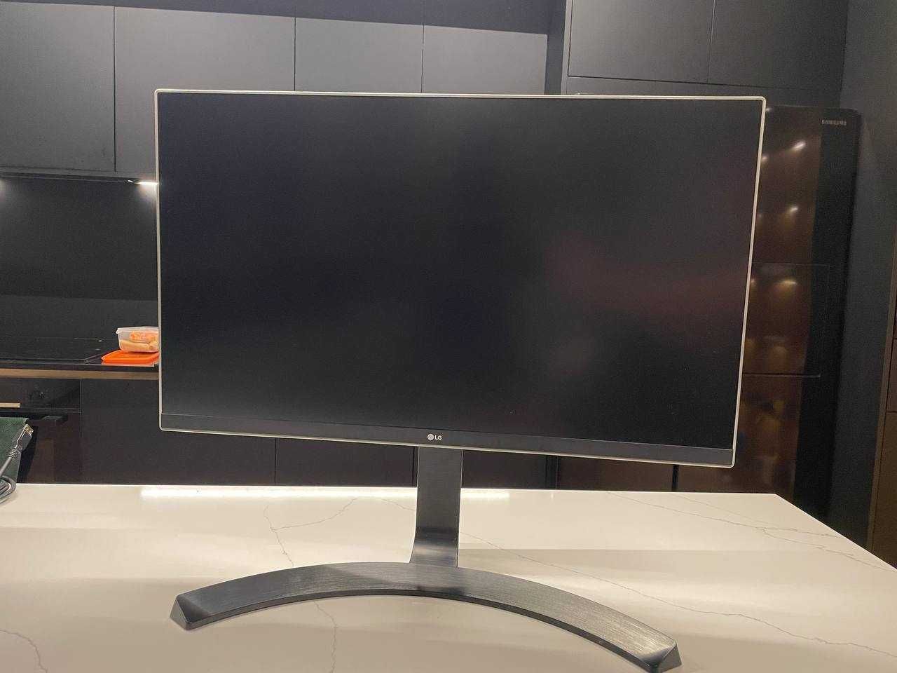 Монитор LG 27UD68P-B