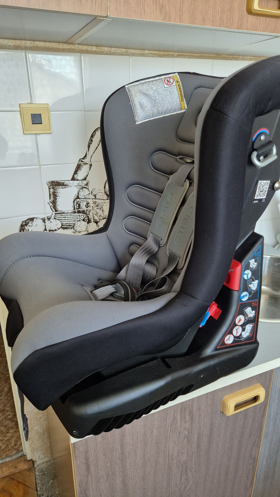 Детско столче Chicco 0 - 18кг